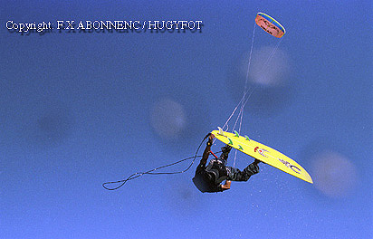 stef110900-01w.jpg