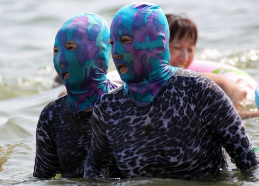 face kini.jpg